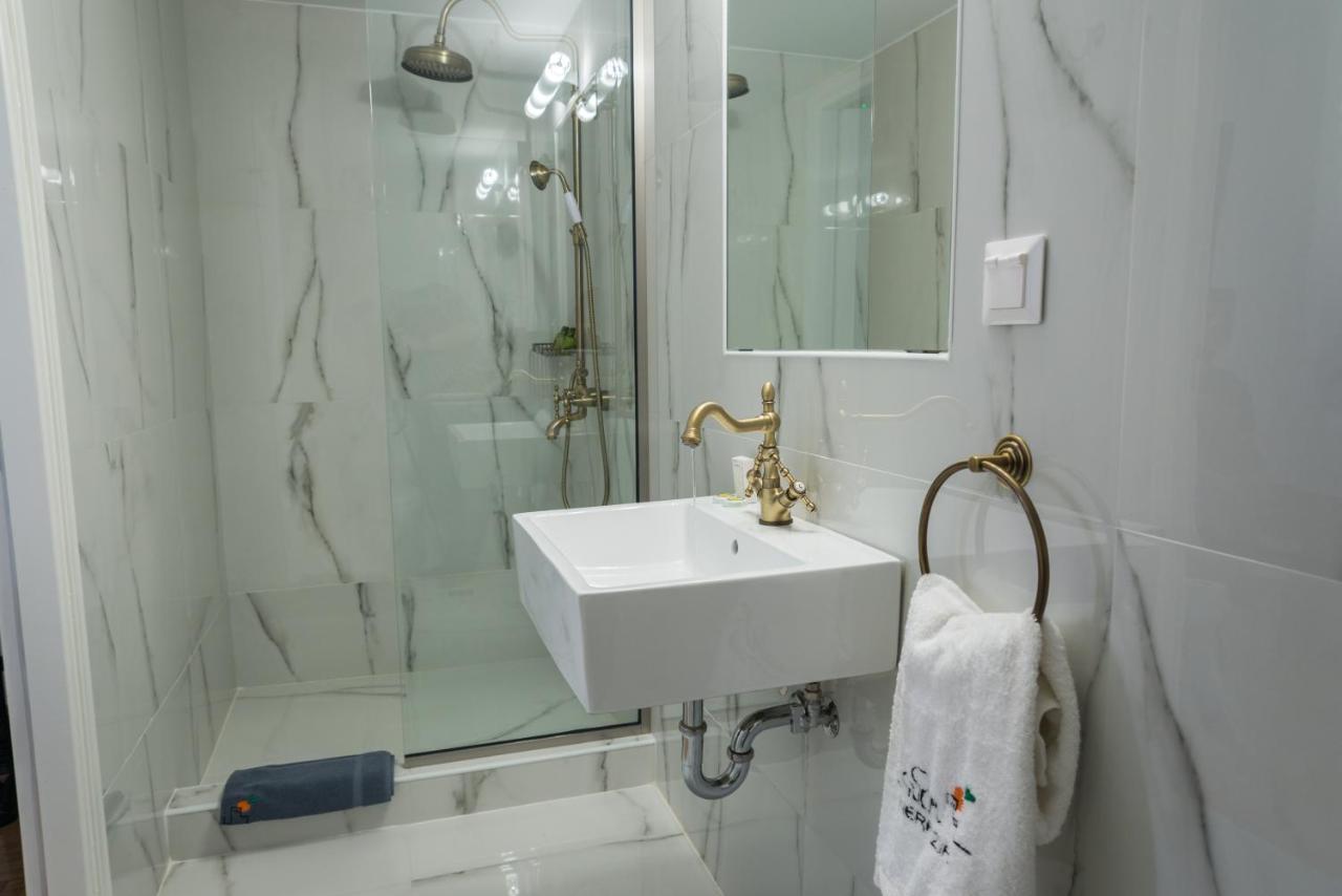 Neratzia Rooms Αθήνα Εξωτερικό φωτογραφία